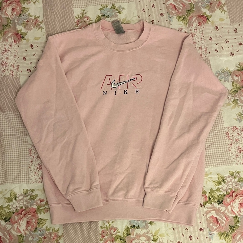 Nike Embroidered Pink Crewneck